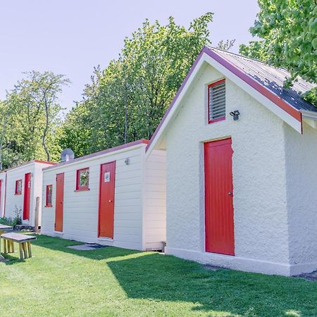 Mount Cook Station Huts Hotel Lake Tekapo Exterior foto