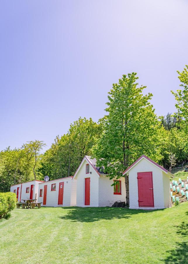 Mount Cook Station Huts Hotel Lake Tekapo Exterior foto