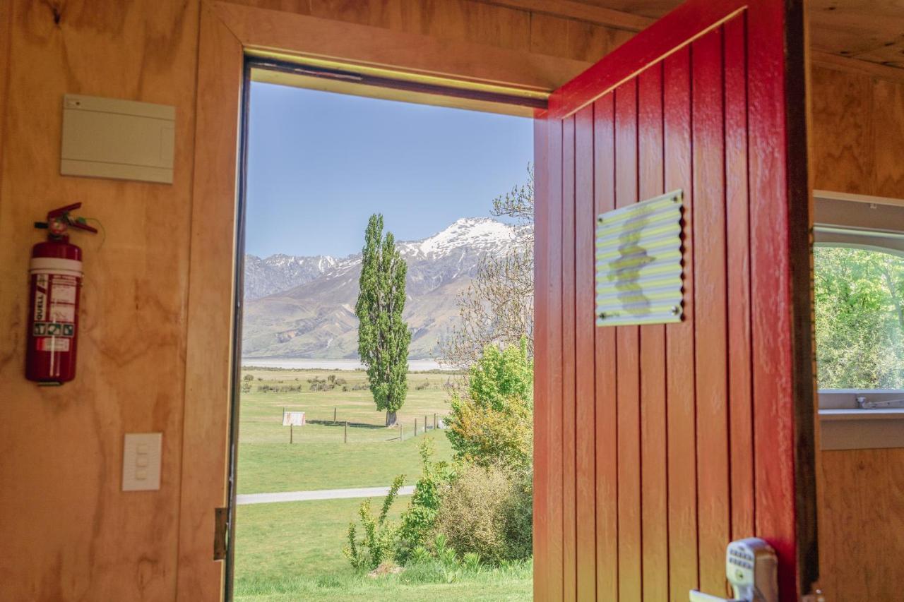 Mount Cook Station Huts Hotel Lake Tekapo Exterior foto